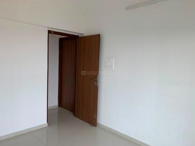 Bedroom Image of 700 Sq.ft 2 BHK Apartment / Flat for rent in Vaastu Omkar, Vile Parle East Mumbai for Rs. 78000