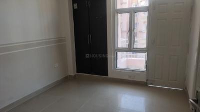 Bedroom Image of 930 Sq.ft 2 BHK Apartment / Flat for sale in Supertech Cape Town, Sector 74 Noida for Rs. 9600000