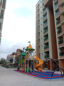 Building Image of 950 Sq.ft 2 BHK Apartment / Flat for sale in Ambey Gateway, Baguiati Kolkata for Rs. 8500000