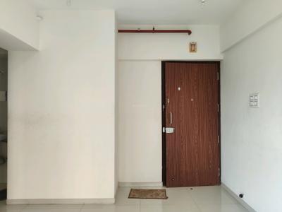 Living Room Image of 550 Sq.ft 1 BHK Apartment / Flat for rent in Hiranandani Solitaire, Thane West Thane for Rs. 35000