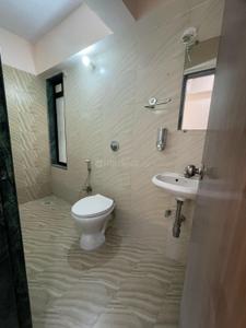 Bathroom Image of 900 Sq.ft 2 BHK Apartment / Flat for sale in Chembur Mumbai for Rs. 27500000