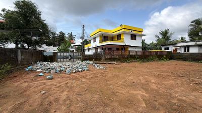 Image of 633 Sq.ft Residential Plot / Land for sale in Aluva, Kochi for Rs. 1200000