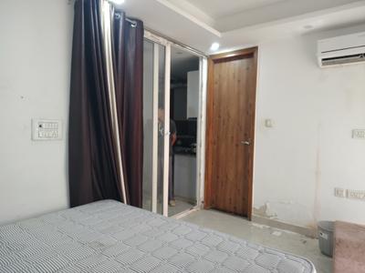 Bedroom Image of 900 Sq.ft 2 BHK Builder Floor for rent in Said-Ul-Ajaib New Delhi for Rs. 45000