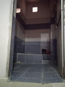 Bathroom Image of 500 Sq.ft 1 BHK Builder Floor for rent in Ranti Madhubani for Rs. 6000