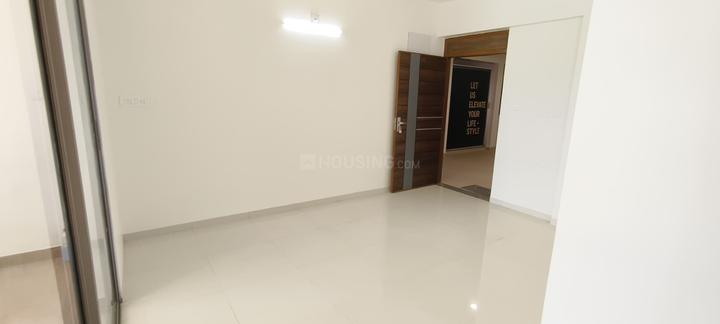 Pacifica Amara Main Image 1