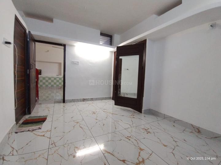Pazhavangadi Bedroom 1