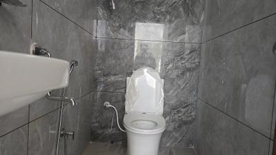 Image of 1750 Sq.ft 3 BHK Apartment / Flat for rent in Kondapur, Hyderabad for Rs. 37500