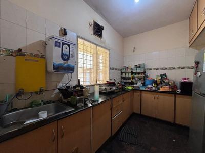 Kitchen Image of 1200 Sq.ft 2 BHK Apartment / Flat for rent in Halasuru Bengaluru for Rs. 45000