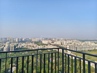 Balcony Image of 980 Sq.ft 2 BHK Apartment / Flat for sale in Amanora Gold Towers, Hadapsar Pune for Rs. 12000000
