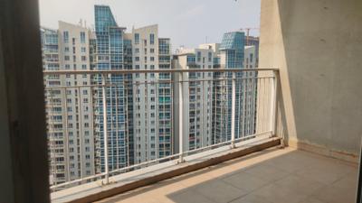 Image of 1100 Sq.ft 2 BHK Apartment / Flat for sale in Amanora Aspire Towers, Hadapsar, Pune for Rs. 15500000