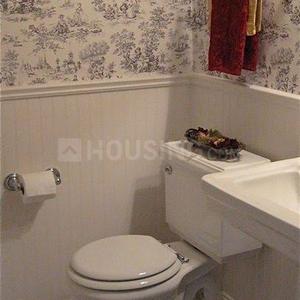 Bathroom Image of 1550 Sq.ft 3 BHK Builder Floor for sale in Sector 73 Noida for Rs. 4499999