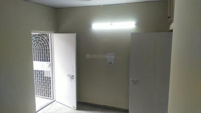 Bedroom Image of 1250 Sq.ft 2 BHK Builder Floor for rent in DDA Flats Sarita Vihar, Sarita Vihar New Delhi for Rs. 45000