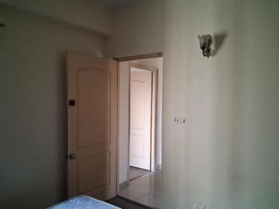 Bedroom Image of 825 Sq.ft 2 BHK Apartment / Flat for sale in Paras Tierea, Sector 137 Noida for Rs. 7200000
