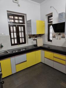 Kitchen Image of 2400 Sq.ft 2 BHK Builder Floor for rent in R S Homes, Vikas Nagar Lucknow for Rs. 20000