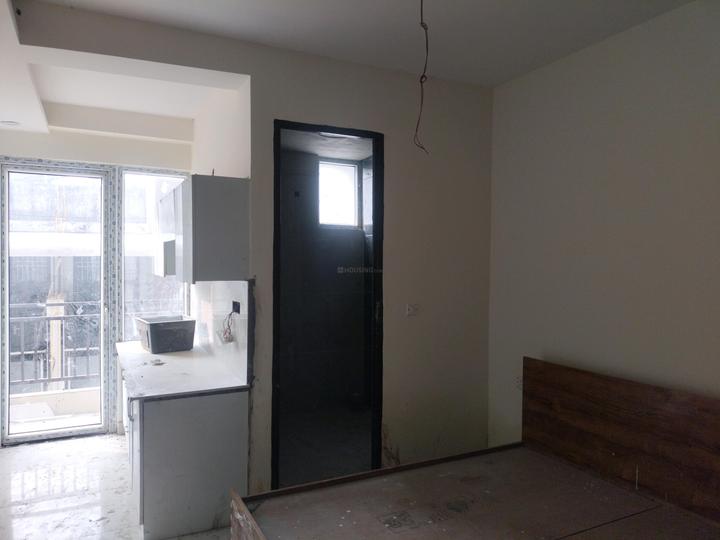 Paradise Green Plaza Main Image 1