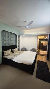 Bedroom Image of 1000 Sq.ft 2 BHK Builder Floor for rent in Sector 122 Noida for Rs. 45000