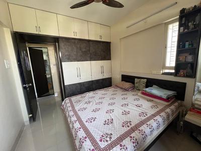 Bedroom Image of 1100 Sq.ft 2 BHK Apartment / Flat for rent in Mi Casa Primaliva, Hadapsar Pune for Rs. 39500