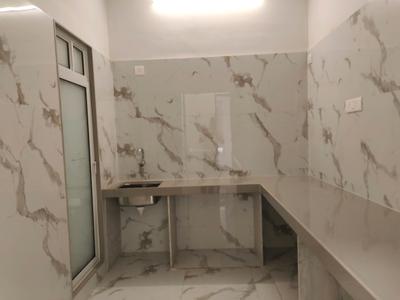 Kitchen Image of 750 Sq.ft 2 BHK Apartment / Flat for sale in Emerald Dotom Isle, Kandivali West Mumbai for Rs. 13500000