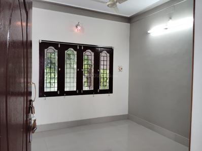 Bedroom Image of 800 Sq.ft 1 BHK Apartment / Flat for rent in Sathuvachari Vellore for Rs. 5000