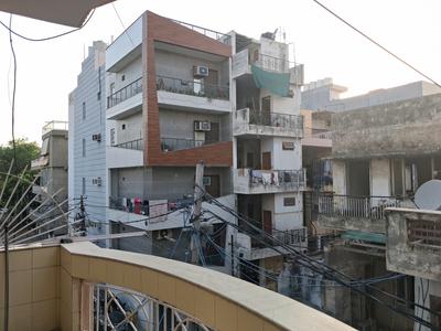 Bedroom Two Image of 900 Sq.ft 2 BHK Builder Floor for sale in Ramesh Nagar New Delhi for Rs. 8500000