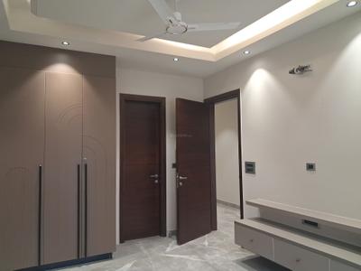 Bedroom Image of 2250 Sq.ft 4 BHK Builder Floor for sale in Paschim Vihar New Delhi for Rs. 49000000
