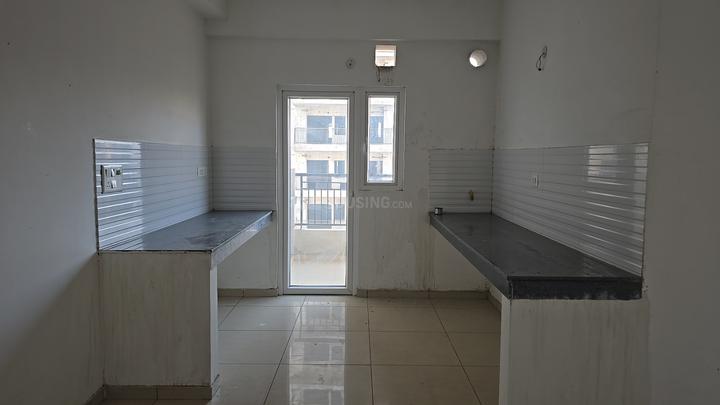 Gulshan Ikebana Main Image 1