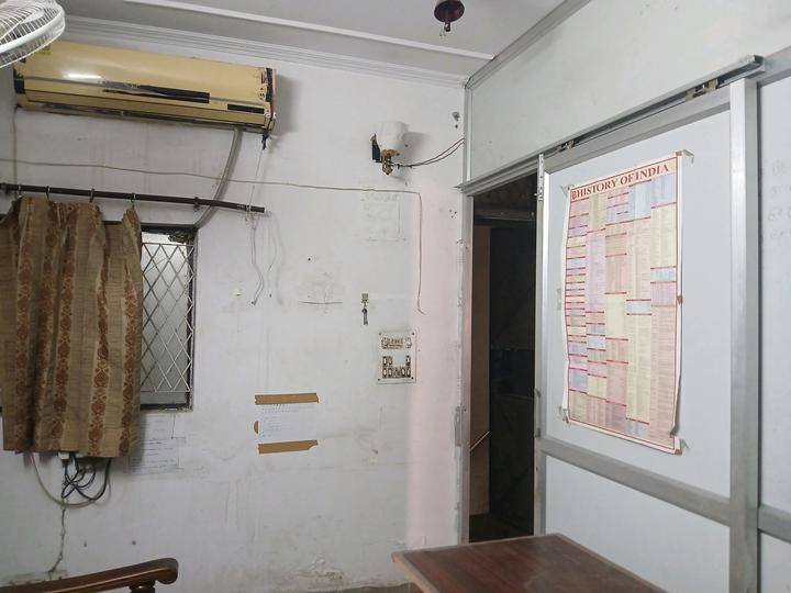 West Patel Nagar, Patel Nagar Bedroom 1