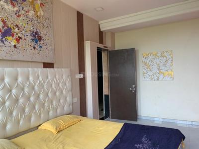 Bedroom Image of 3300 Sq.ft 5 BHK Builder Floor for sale in Royal Palms Villas, Goregaon East Mumbai for Rs. 24000000