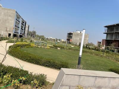 Image of 1620 Sq.ft Residential Plot / Land for sale in Amolik Aster Woods, Sector 98, Faridabad for Rs. 30600000