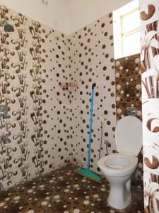 Bathroom Image of 1060 Sq.ft 2 BHK Apartment / Flat for sale in Praneeth Pranav Zenith, Bachupally Hyderabad for Rs. 7100000