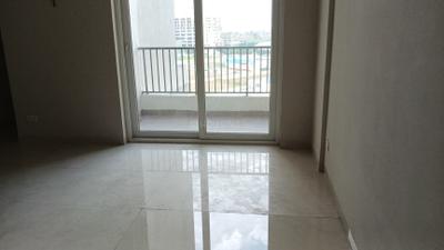 Living Room Image of 1200 Sq.ft 3 BHK Apartment / Flat for rent in Skyline Elevate, Utrathiya Zirakpur for Rs. 35000