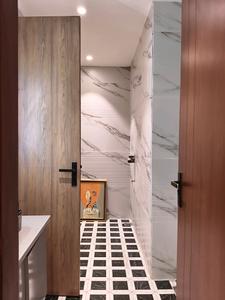 Common Bathroom Image of 2300 Sq.ft 4 BHK Builder Floor for sale in Ansal Esencia Sector 67, Sector 67 Gurgaon for Rs. 23000000