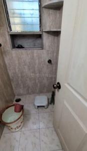 Bathroom Image of 550 Sq.ft 1 BHK Apartment / Flat for rent in Andheri West Mumbai for Rs. 45400