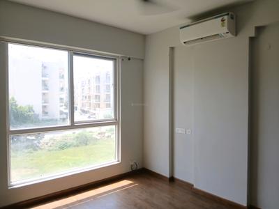 Bedroom Image of 1450 Sq.ft 3 BHK Builder Floor for rent in Signature Global City 37D 1, Sector 37D Gurgaon for Rs. 30500