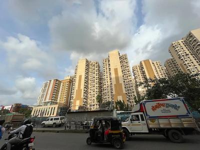 Image of 655 Sq.ft 2 BHK Apartment / Flat for rent in DB Ozone, Dahisar East, Mumbai for Rs. 27000