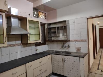Kitchen Image of 1600 Sq.ft 3 BHK Apartment / Flat for sale in DDA Sector C Pocket 8, Vasant Kunj New Delhi for Rs. 45000000