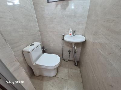 Bathroom Image of 1720 Sq.ft 3 BHK Apartment / Flat for rent in Ashok Nagar Ranchi for Rs. 42000
