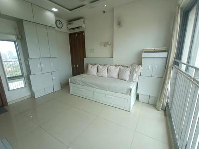 Balcony Image of 1360 Sq.ft 3 BHK Apartment / Flat for rent in One Indiabulls, Thane West Thane for Rs. 85000