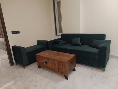 Living Room Image of 1250 Sq.ft 2 BHK Builder Floor for rent in DLF Phase 5 Gurgaon for Rs. 80000