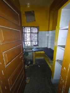 Kitchen Image of 1200 Sq.ft 3 BHK Apartment / Flat for rent in Nagerbazar Kolkata for Rs. 14000