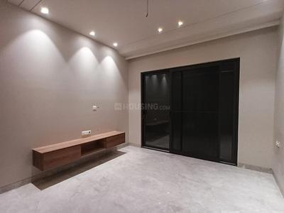 Bedroom Image of 2700 Sq.ft 4 BHK Builder Floor for sale in Paschim Vihar New Delhi for Rs. 55500000
