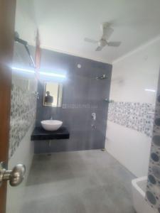 Bathroom Image of 1803 Sq.ft 2 BHK Builder Floor for rent in Big Block Builder Floor, Sector 46 Gurgaon for Rs. 34000