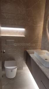 Bathroom Image of 2700 Sq.ft 4 BHK Builder Floor for sale in Swaraj Homes RWA Saket Block G, Saket New Delhi for Rs. 77500000