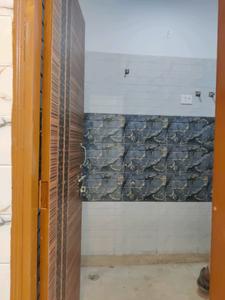 Common Bathroom One Image of 900 Sq.ft 3 BHK Builder Floor for sale in DLF Ankur Vihar Ghaziabad for Rs. 3500333