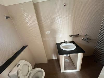 Bathroom Image of 1715 Sq.ft 3 BHK Apartment / Flat for sale in Peramanur Salem for Rs. 12500000