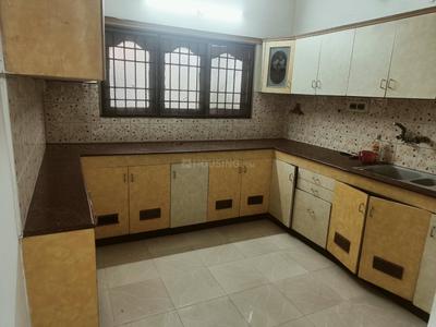 Kitchen Image of 700 Sq.ft 1 BHK Independent House for rent in Aminjikarai Chennai for Rs. 23000