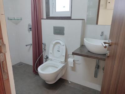 Image of 850 Sq.ft 2 BHK Apartment / Flat for rent in Shapoorji Pallonji BKC 28, Bandra East, Mumbai for Rs. 120000