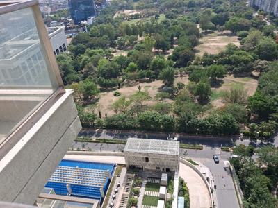Living Room Image of 2580 Sq.ft 3 BHK Apartment / Flat for sale in DLF One Midtown, Karampura New Delhi for Rs. 65500000