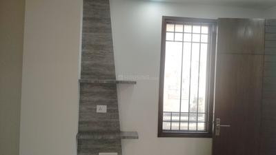 Bedroom Image of 1350 Sq.ft 3 BHK Builder Floor for sale in Kirti Nagar New Delhi for Rs. 24000000