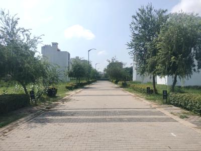 Image of 1350 Sq.ft Residential Plot / Land for sale in Sector 84, Faridabad for Rs. 30000000